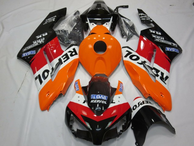 Classic Repsol Design 2 Honda CBR1000RR Fairings 2004-2005 Outlets Classic Repsol Design 2 Honda CBR1000RR Fairings 2004-2005 Outlets