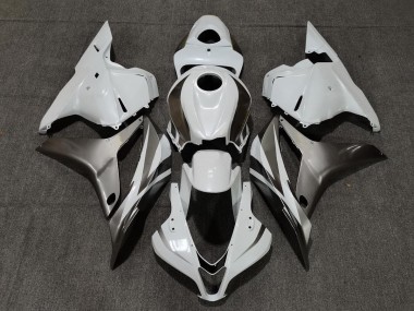 Gloss White and Silver Honda CBR600RR Fairings 2009-2012 Outlets