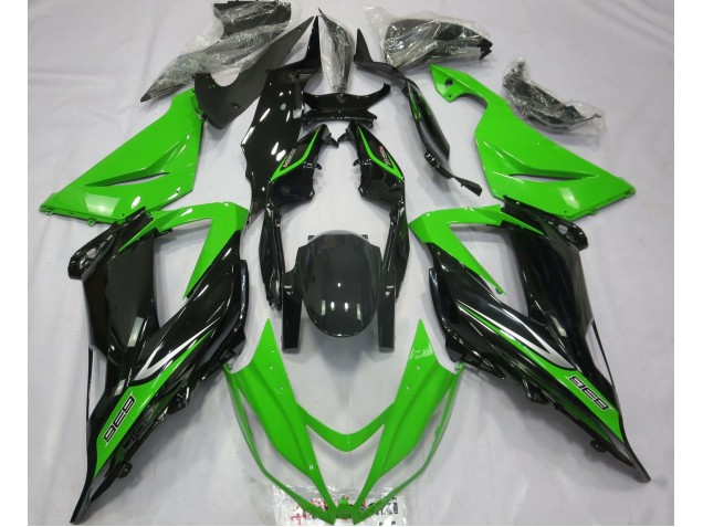 Green and Black Kawasaki ZX6R Fairings 2013-2018 Outlets Green and Black Kawasaki ZX6R Fairings 2013-2018 Outlets