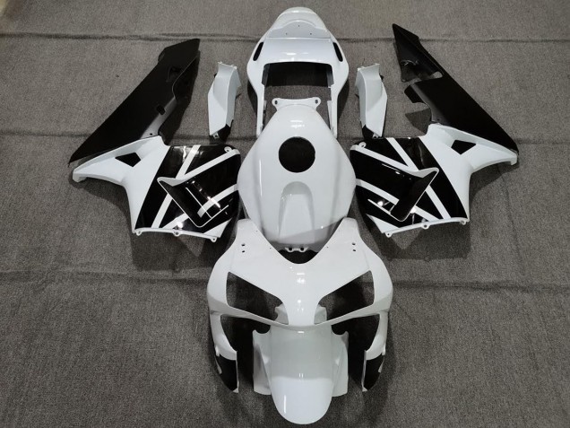 Pearl White and Black Honda CBR600RR Fairings 2003-2004 Outlets Pearl White and Black Honda CBR600RR Fairings 2003-2004 Outlets