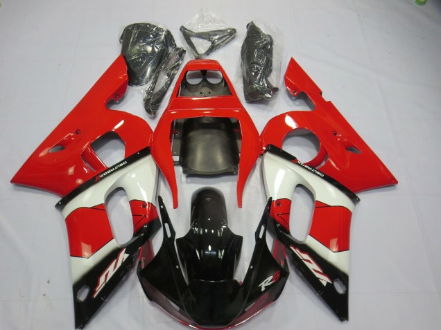 Red White and Black Yamaha R6 Fairings 1998-2002 Outlets