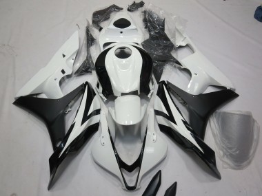 White and Black OEM Style Honda CBR600RR Fairings 2007-2008 Outlets