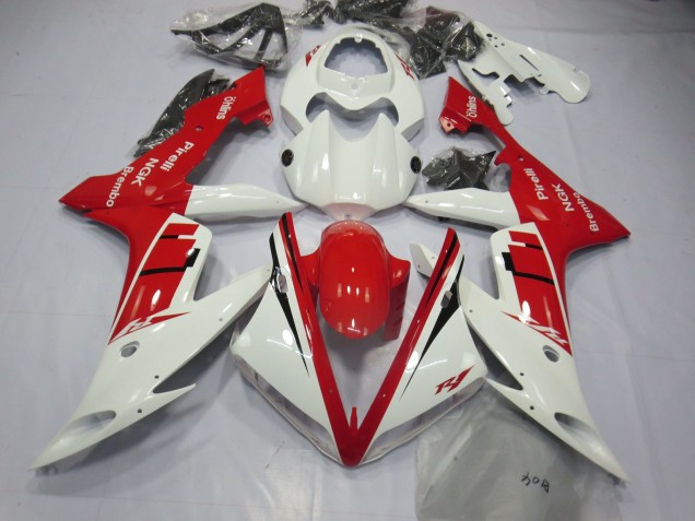 White and Red Design Yamaha R1 Fairings 2004-2006 Outlets White and Red Design Yamaha R1 Fairings 2004-2006 Outlets
