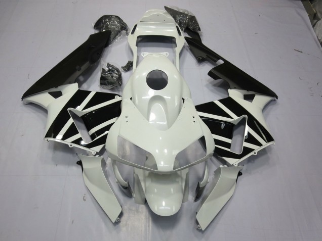 White & Black OEM Honda CBR600RR Fairings 2003-2004 Outlets White & Black OEM Honda CBR600RR Fairings 2003-2004 Outlets
